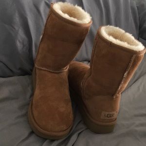 Beige Ugg